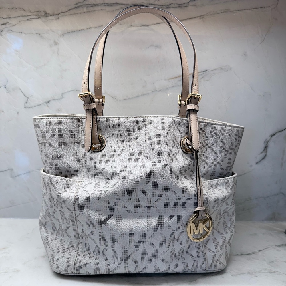 Michael Kors Jet Set Large Travel Tote Shoulder Bag MK Logo Vanilla/Tan